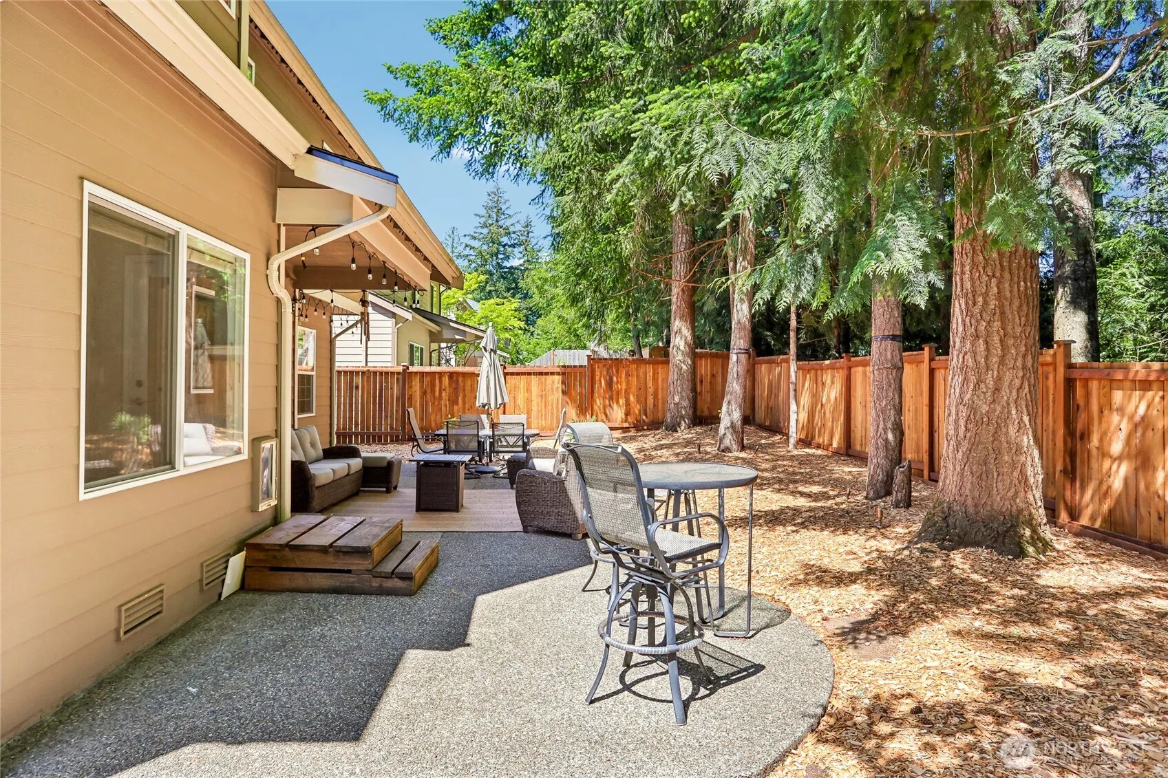 2906 257th Place SE, Sammamish, WA 98075