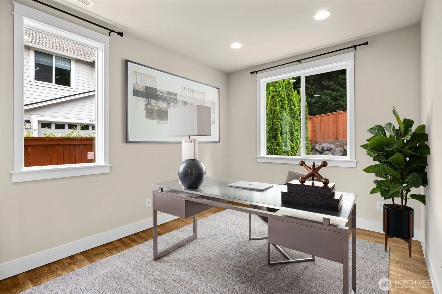 21250 NE 9th Place , Sammamish, WA 98074