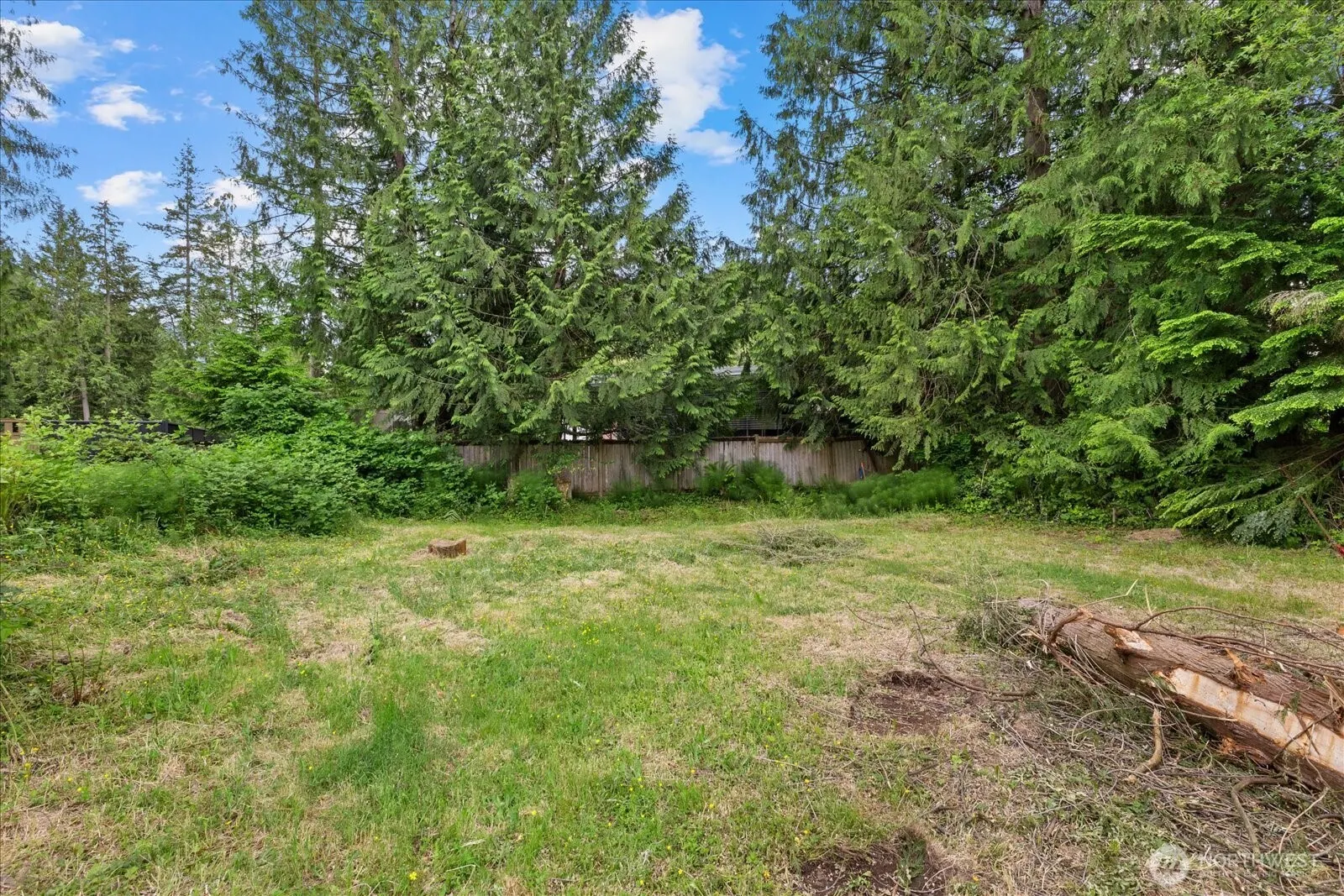 10014 228th Pl SE , Woodinville, WA 98077