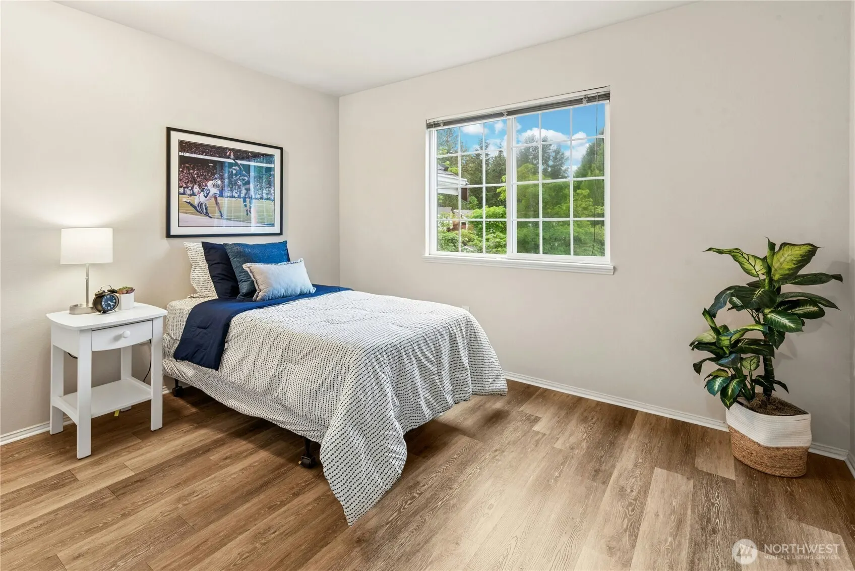 25235 SE Klahanie Boulevard #E305, Sammamish, WA 98029