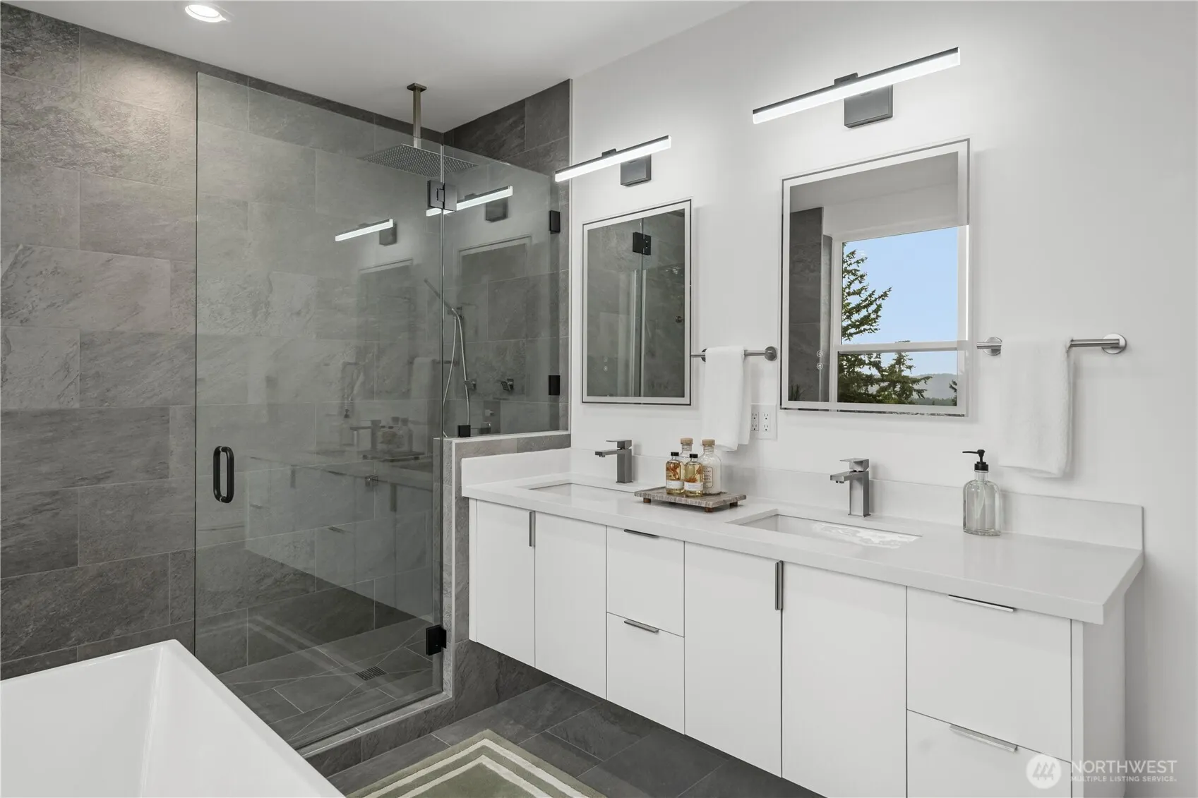 21037 NE 15th Street , Sammamish, WA 98074