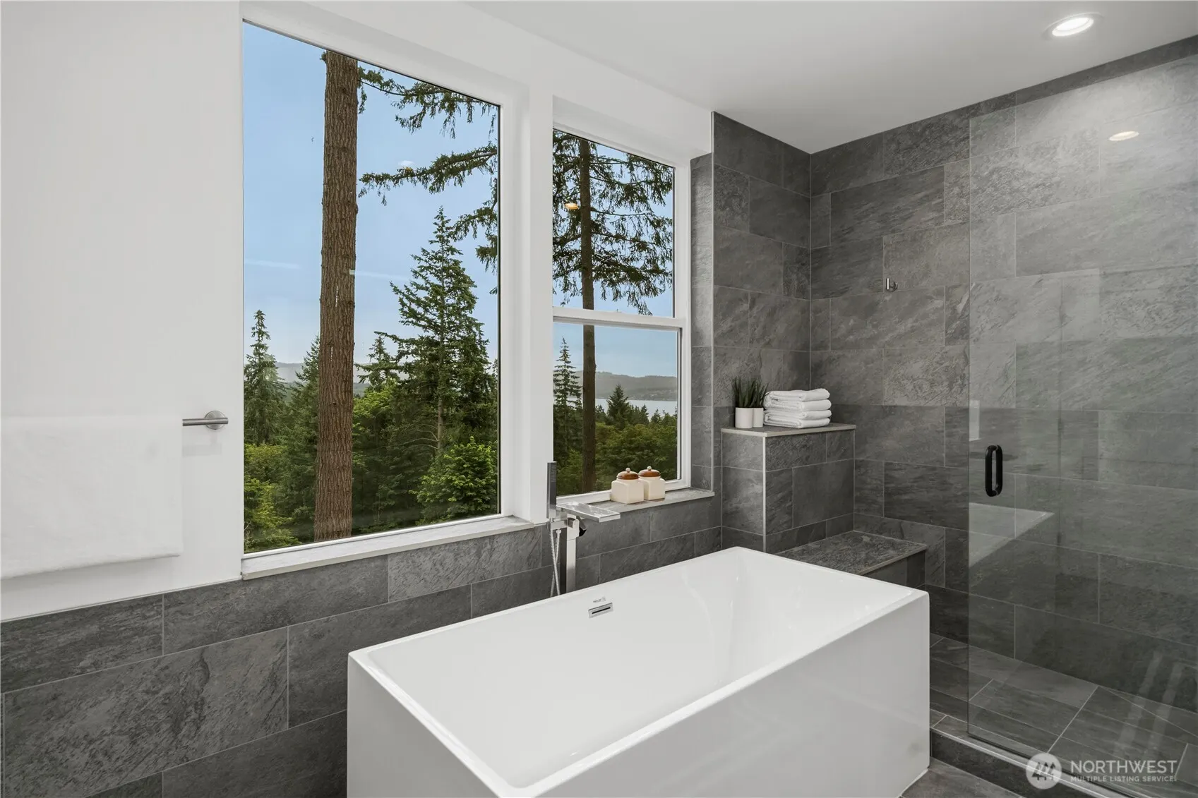 21037 NE 15th Street , Sammamish, WA 98074