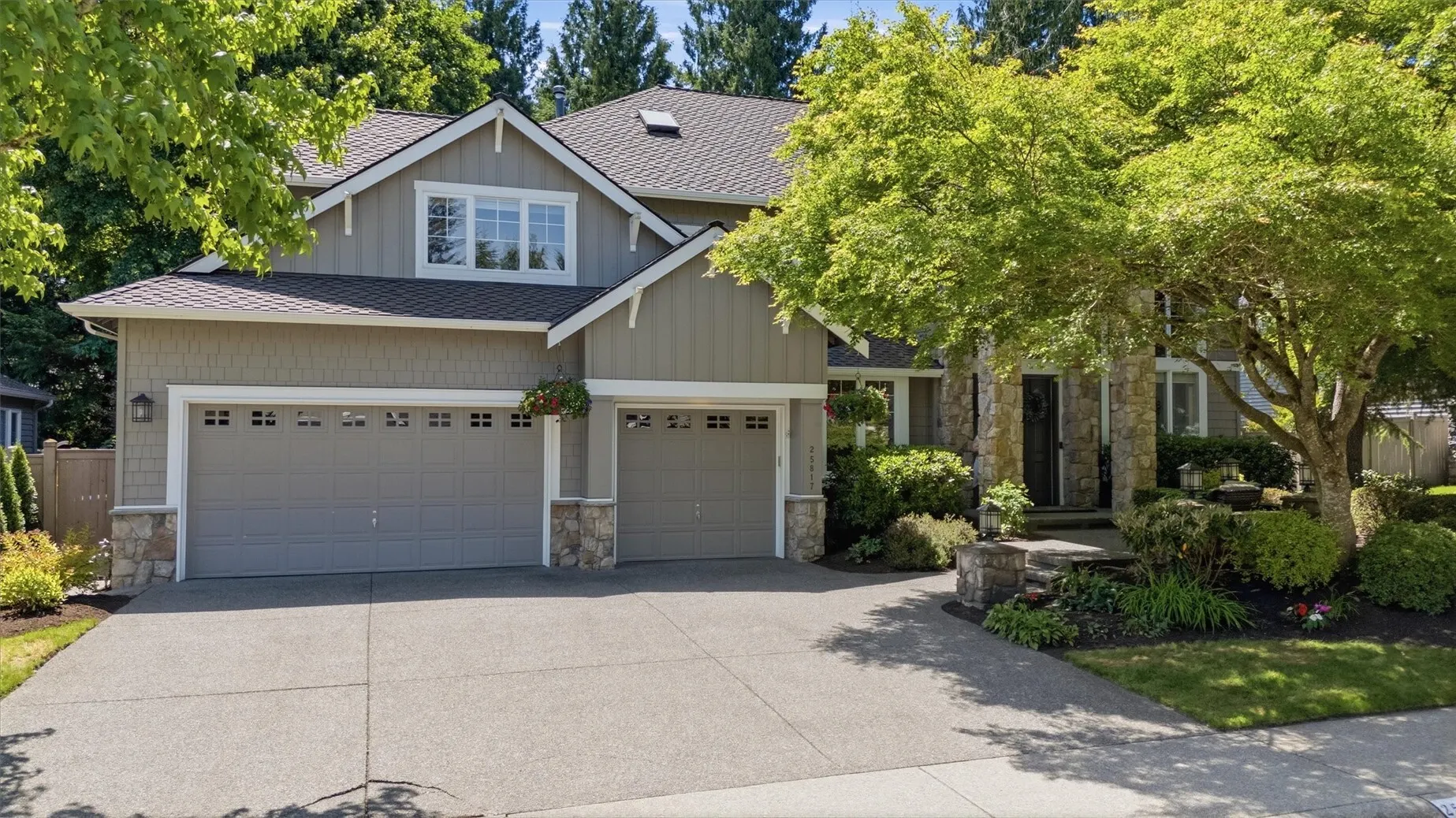 25817 SE 31st Place , Sammamish, WA 98075