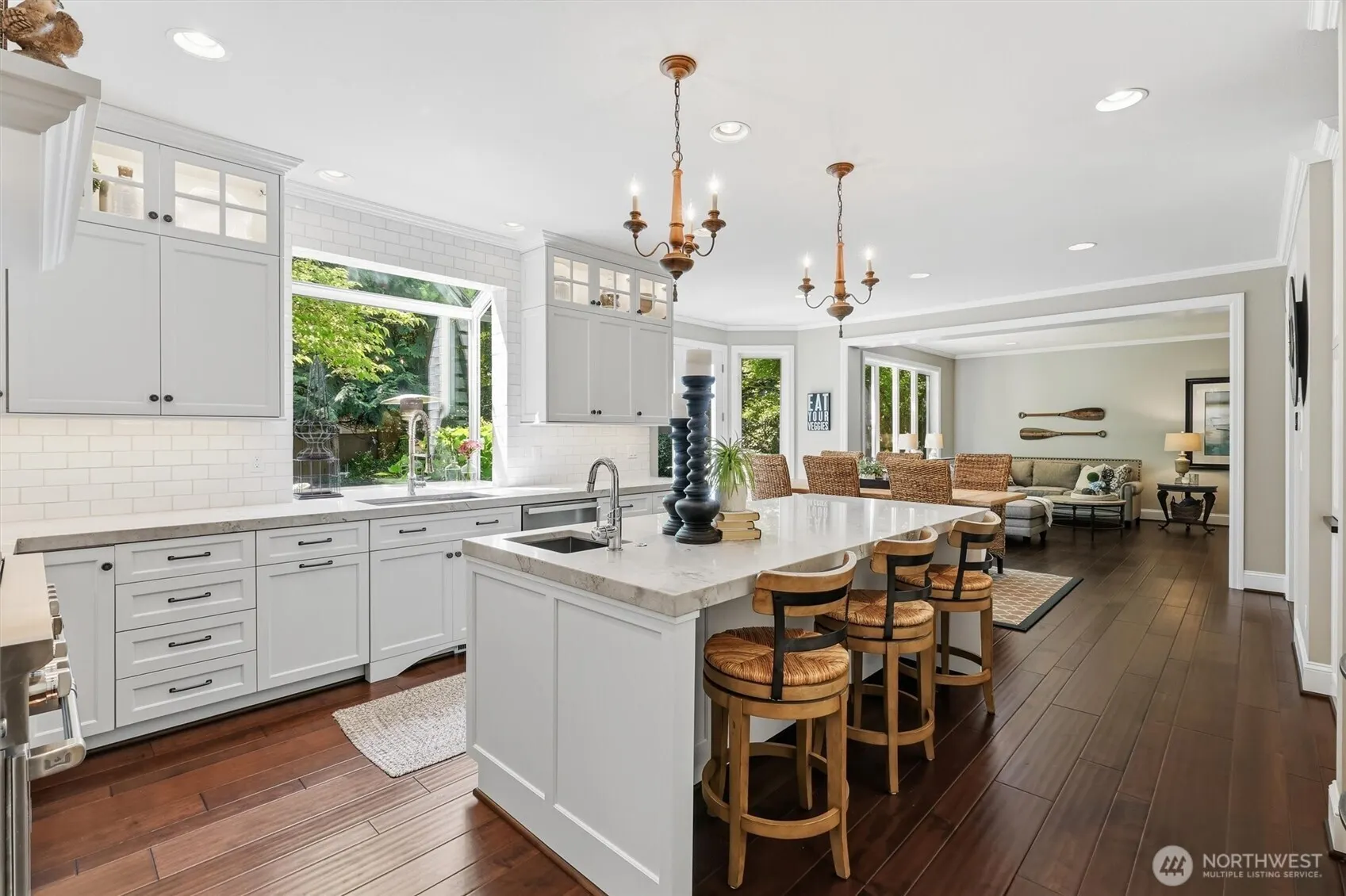 25817 SE 31st Place , Sammamish, WA 98075
