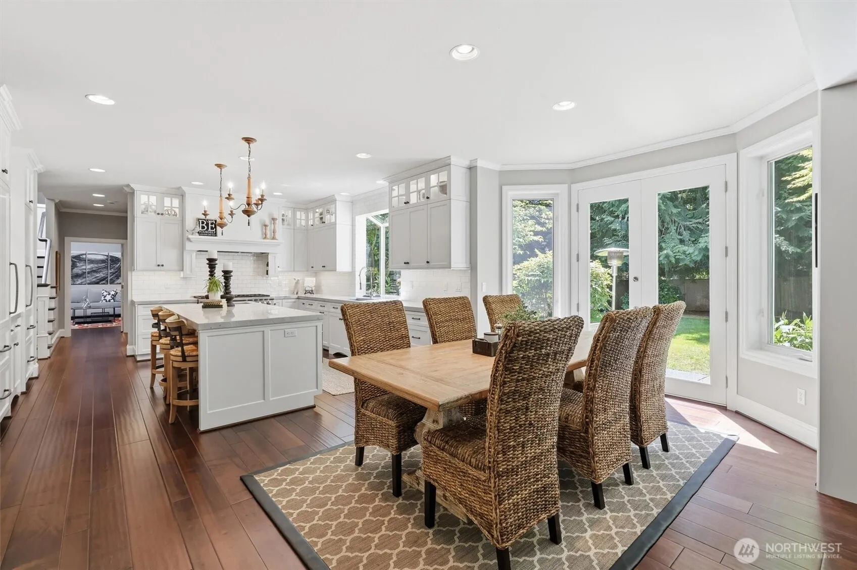 25817 SE 31st Place , Sammamish, WA 98075