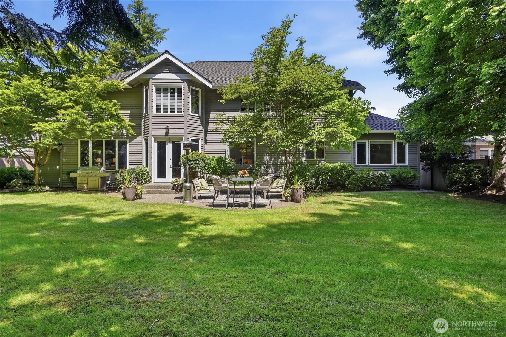 25817 SE 31st Place , Sammamish, WA 98075