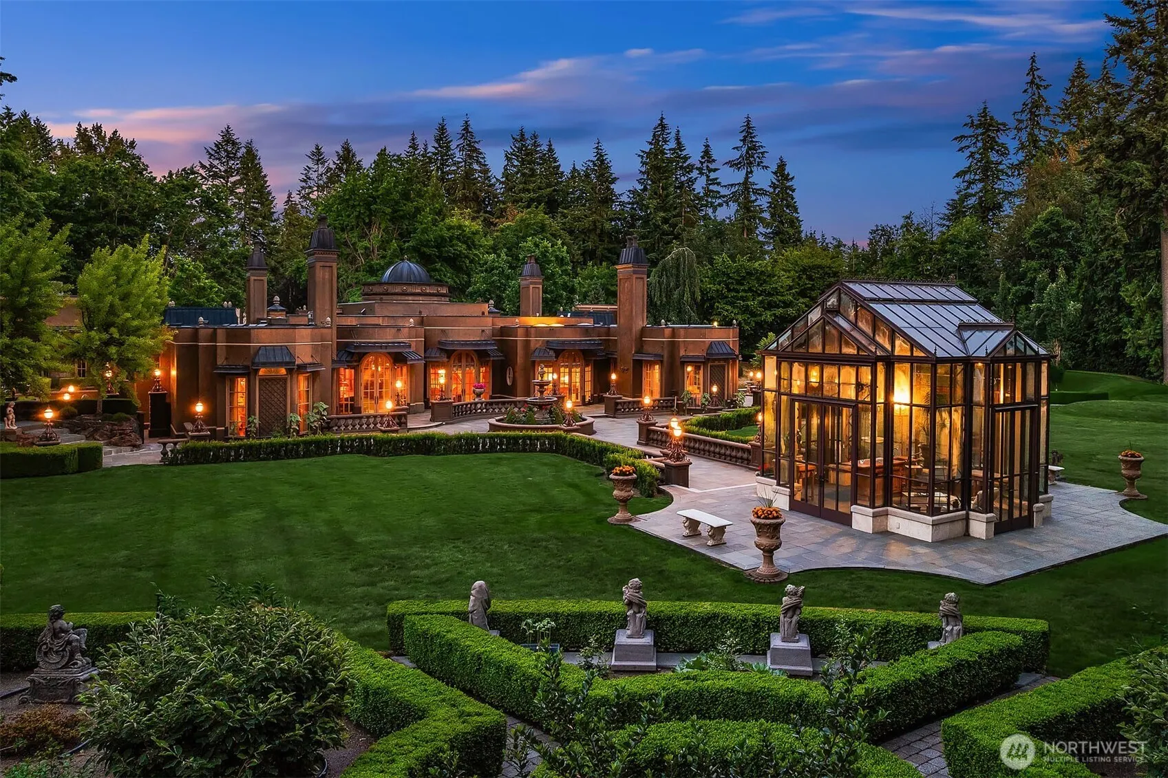 14523 172nd Avenue NE, Woodinville, WA 98072-4557