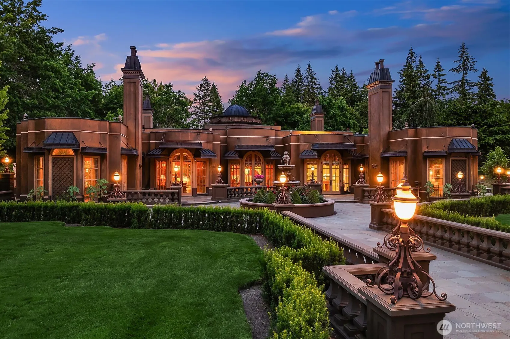 14523 172nd Avenue NE, Woodinville, WA 98072-4557