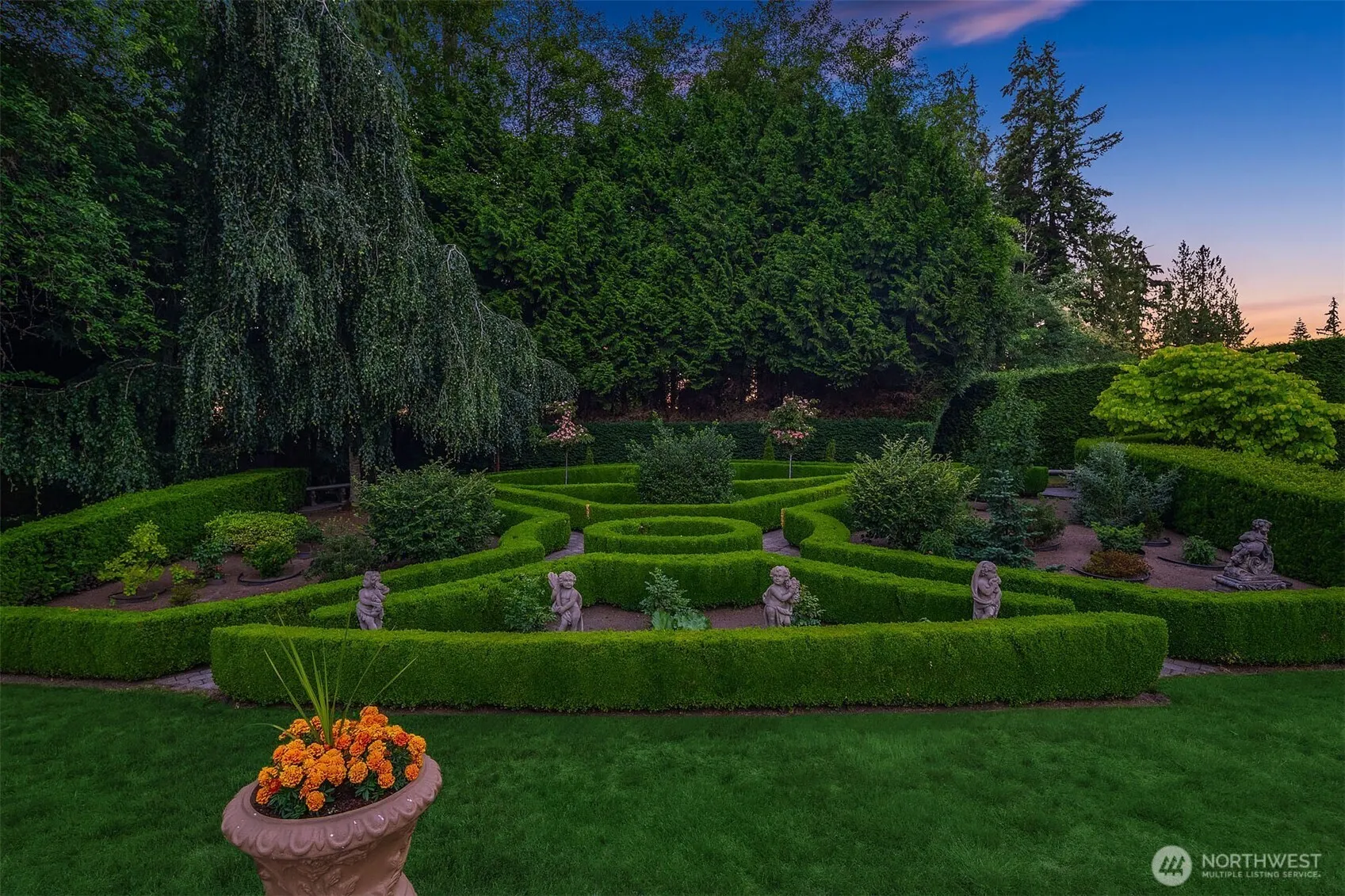 14523 172nd Avenue NE, Woodinville, WA 98072-4557