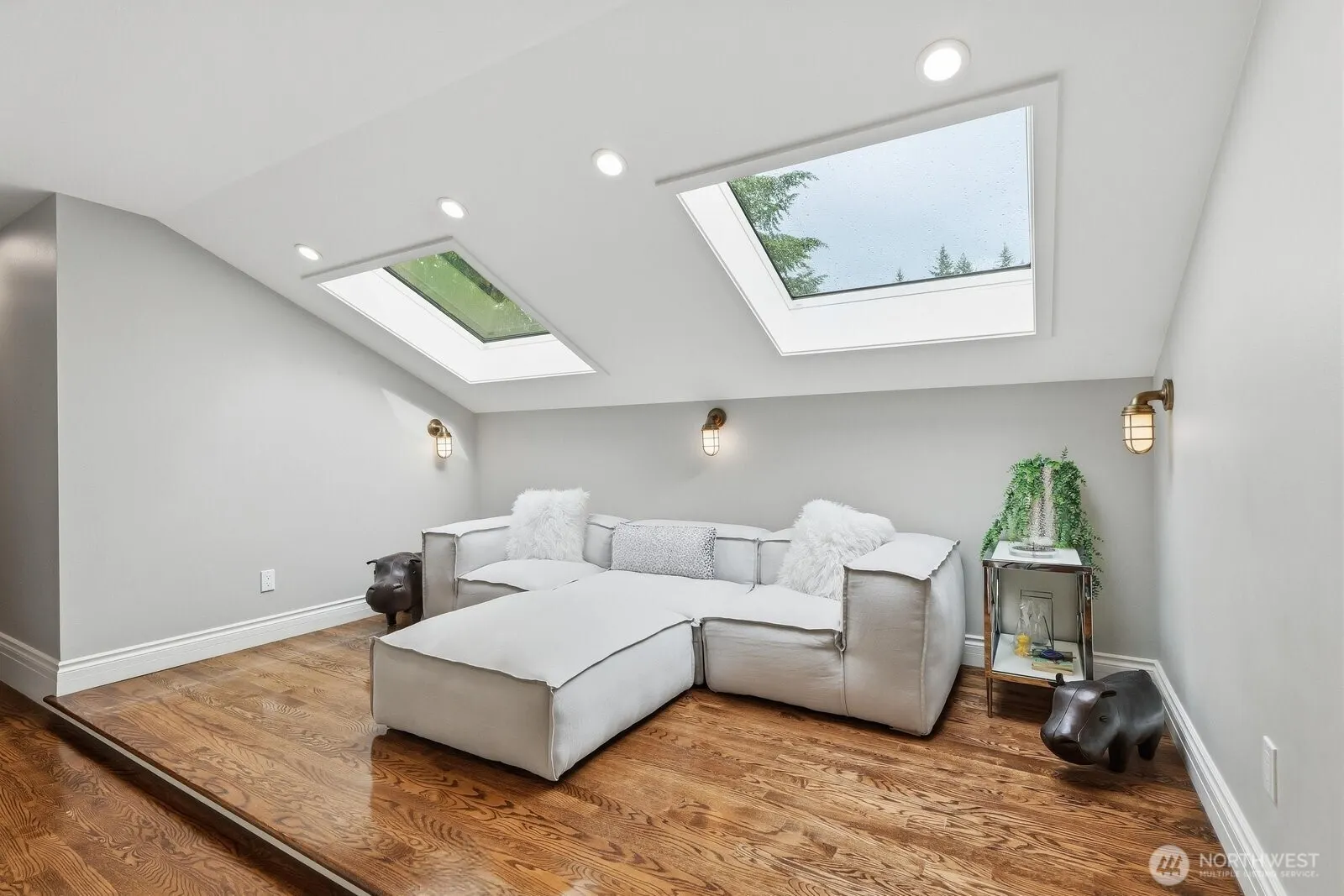 22615 NE 140th Way , Woodinville, WA 98077-7341