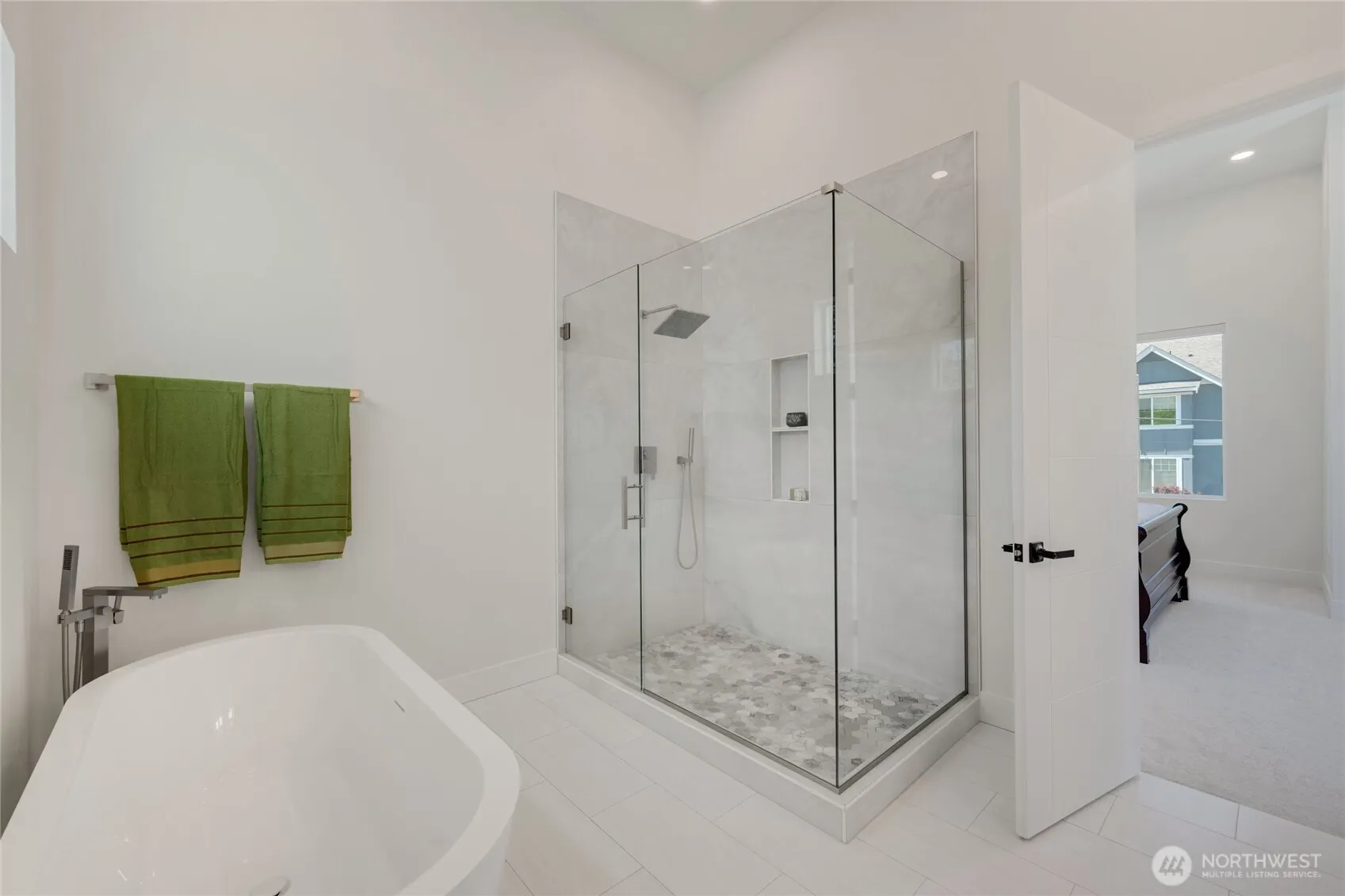 24225 SE 26th Place , Sammamish, WA 98075