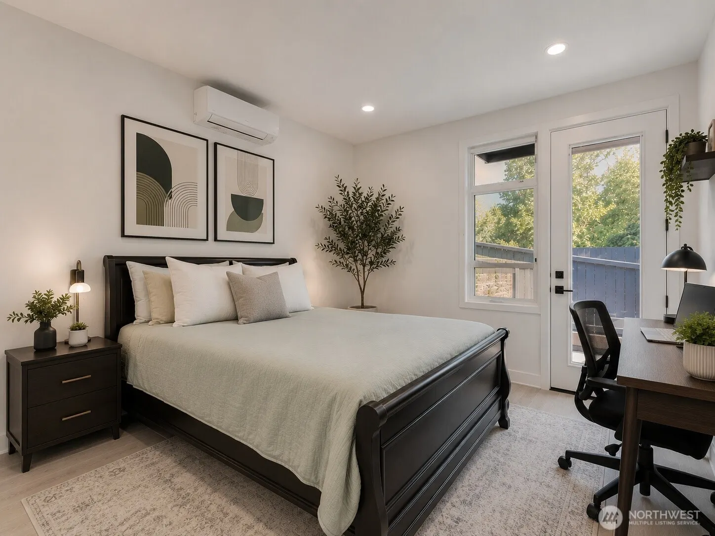 24225 SE 26th Place , Sammamish, WA 98075