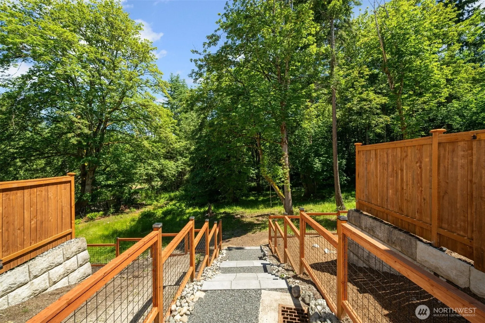 24225 SE 26th Place , Sammamish, WA 98075