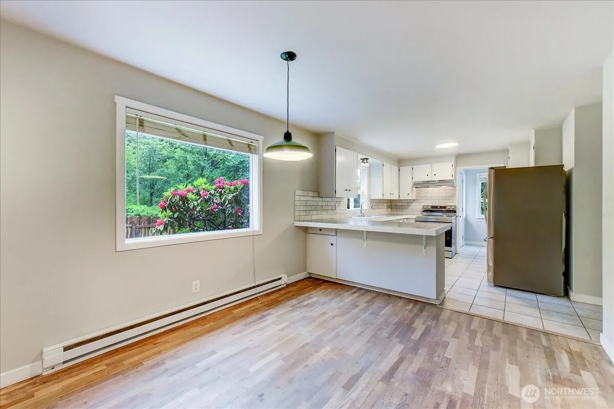 18115 185th Avenue NE, Woodinville, WA 98072