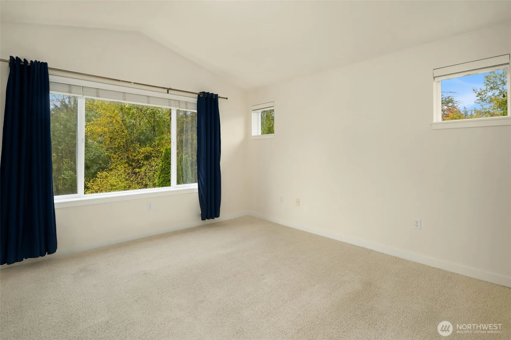 23748 SE 36th Lane , Sammamish, WA 98029