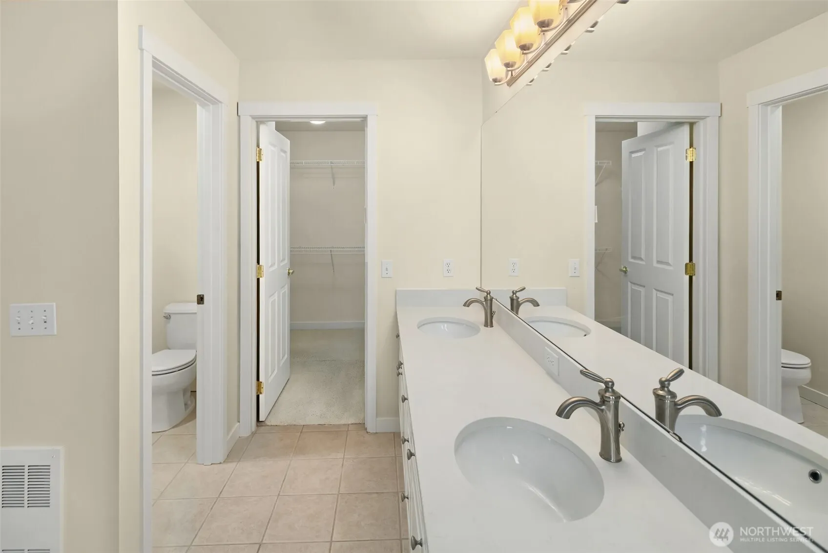 23748 SE 36th Lane , Sammamish, WA 98029