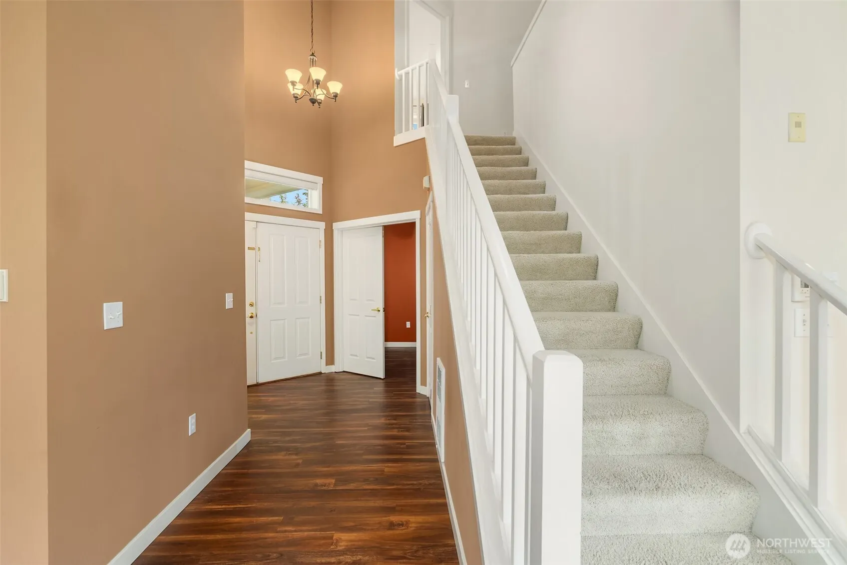 23748 SE 36th Lane , Sammamish, WA 98029