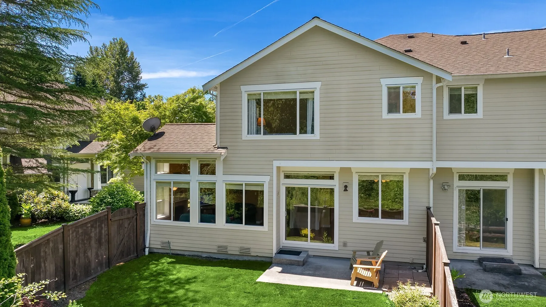 23748 SE 36th Lane , Sammamish, WA 98029