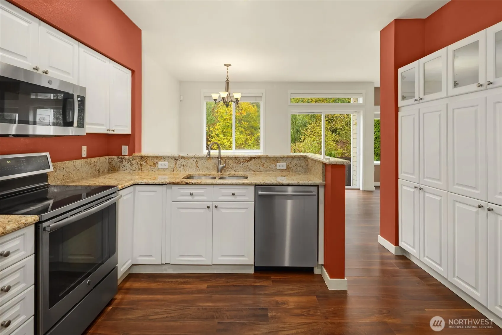 23748 SE 36th Lane , Sammamish, WA 98029