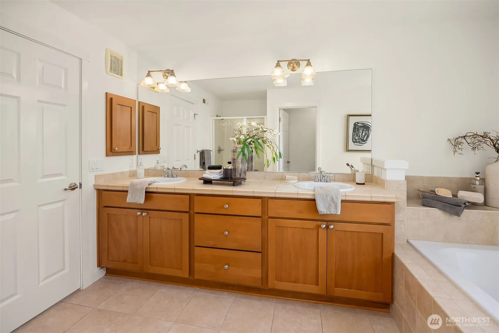 1906 Juneberry Court NE ##1906, Issaquah, WA 98029