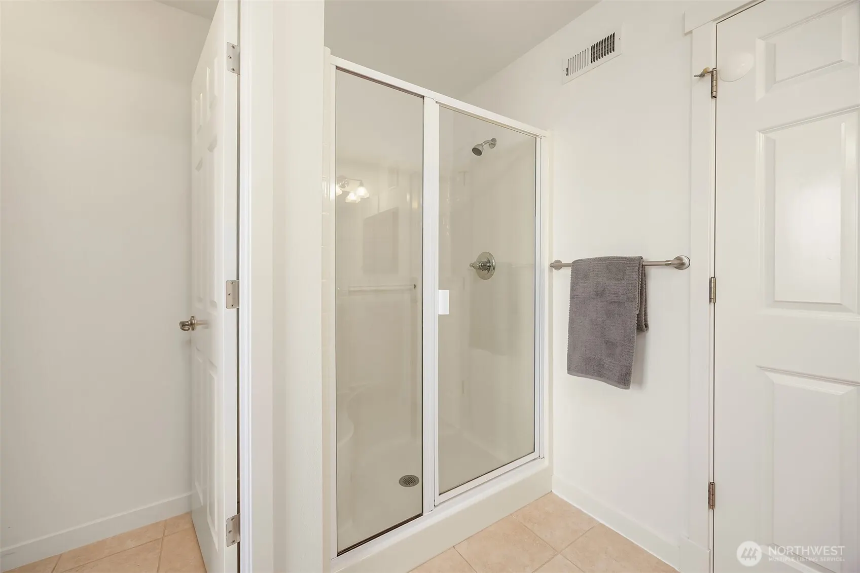 1906 Juneberry Court NE ##1906, Issaquah, WA 98029