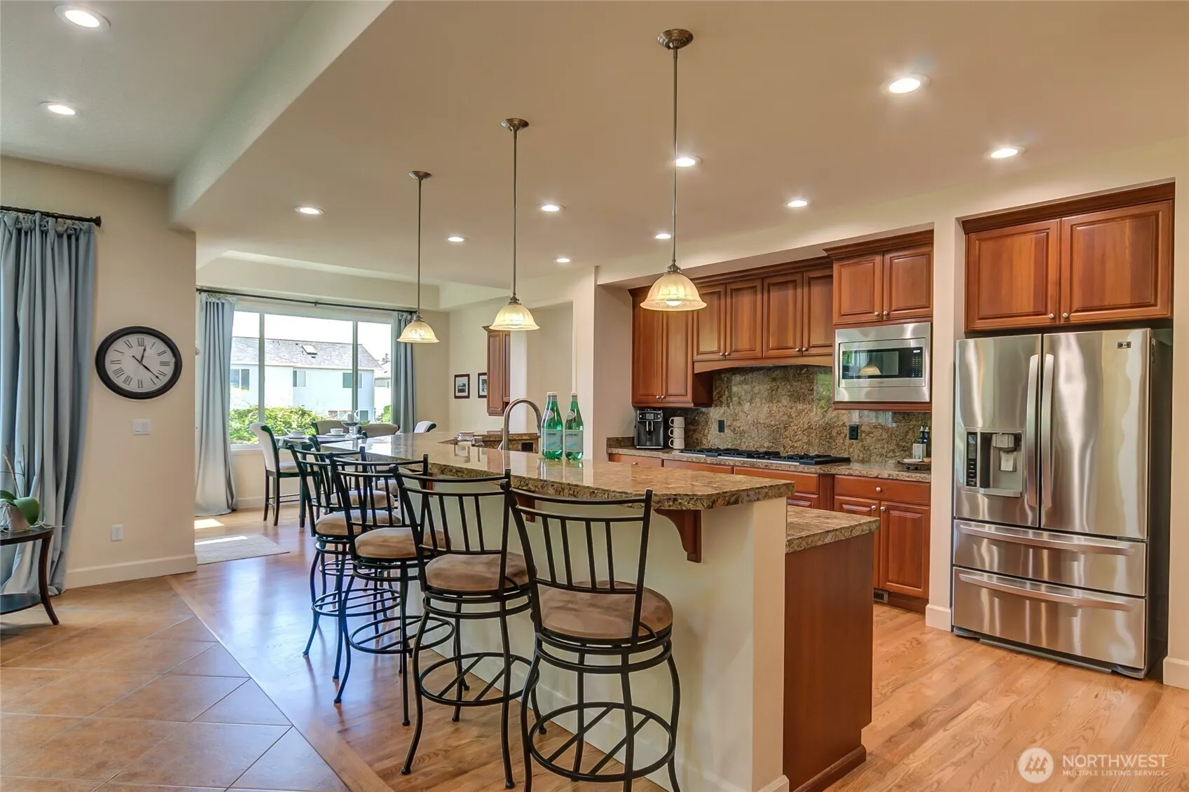 323 240th Place SE, Sammamish, WA 98074