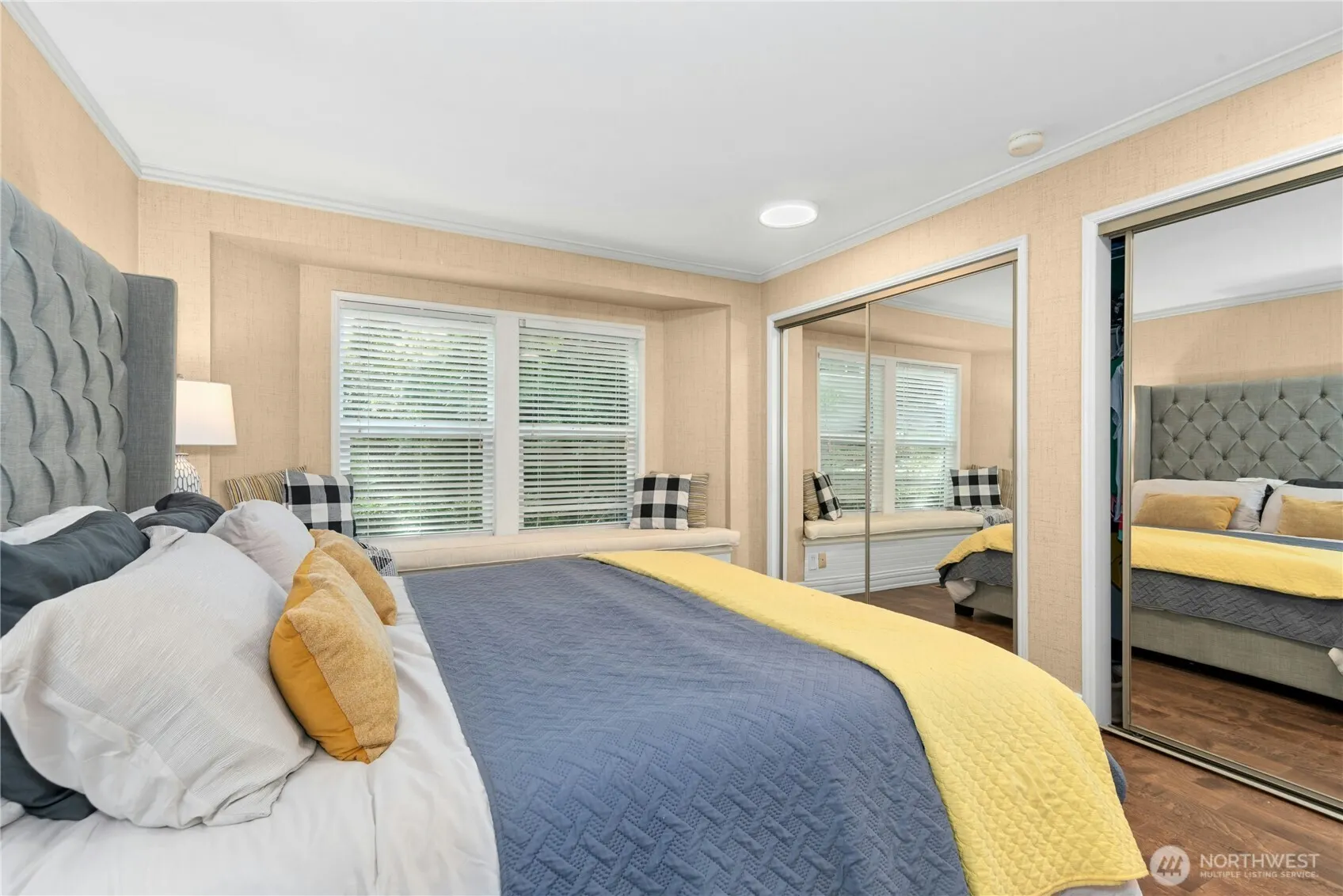 4124 Providence Point Drive SE #1014, Issaquah, WA 98029
