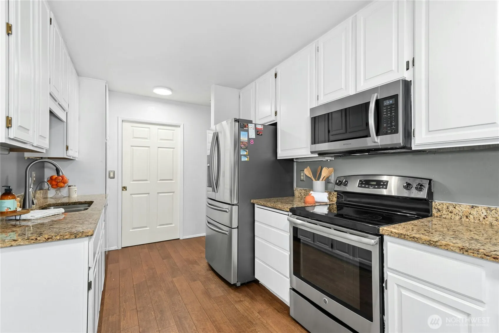 4124 Providence Point Drive SE #1014, Issaquah, WA 98029