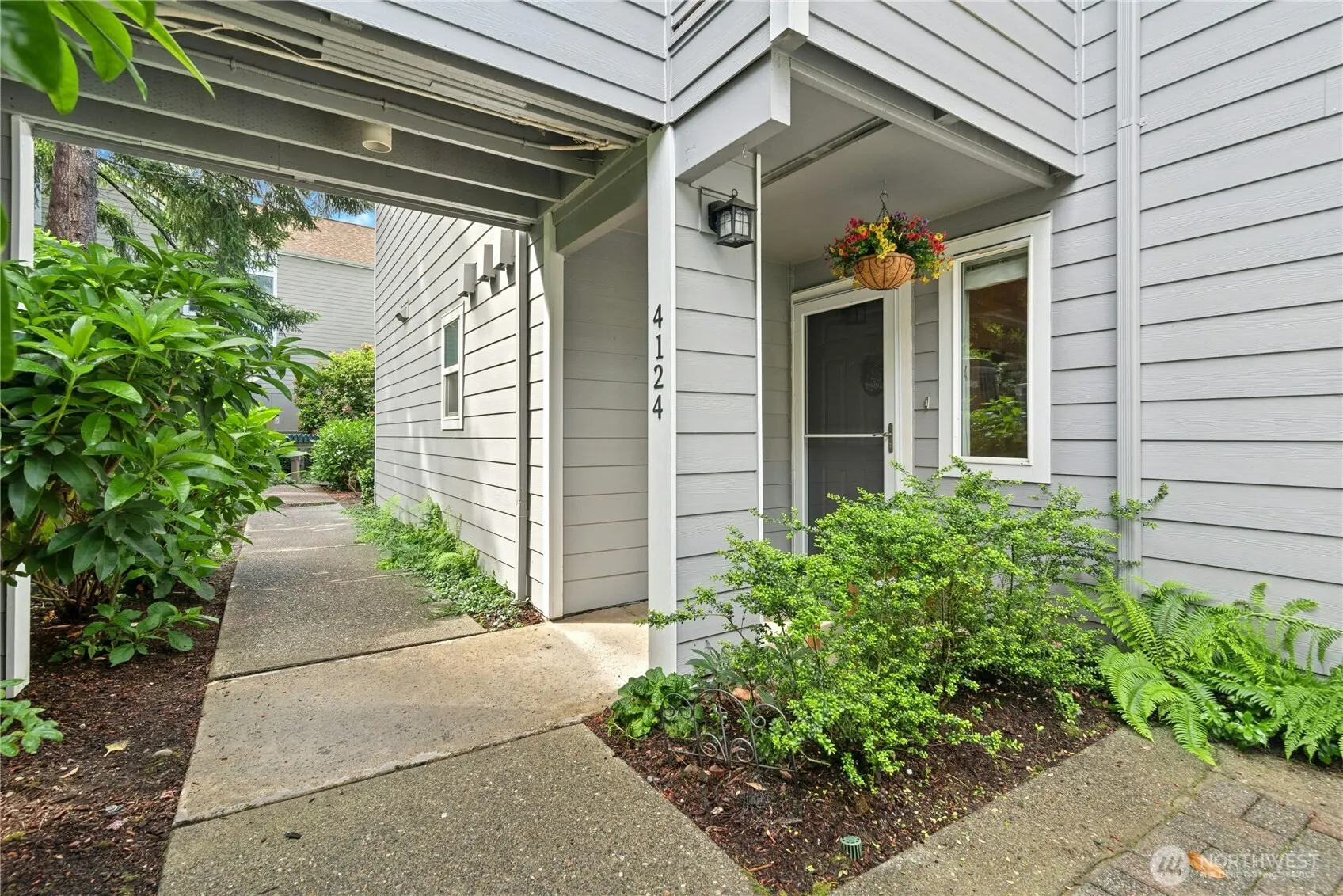 4124 Providence Point Drive SE #1014, Issaquah, WA 98029