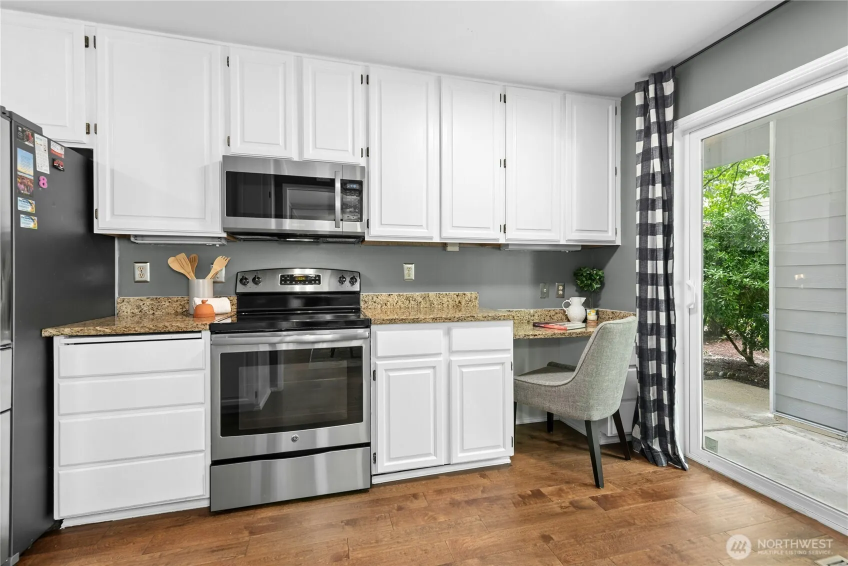 4124 Providence Point Drive SE #1014, Issaquah, WA 98029
