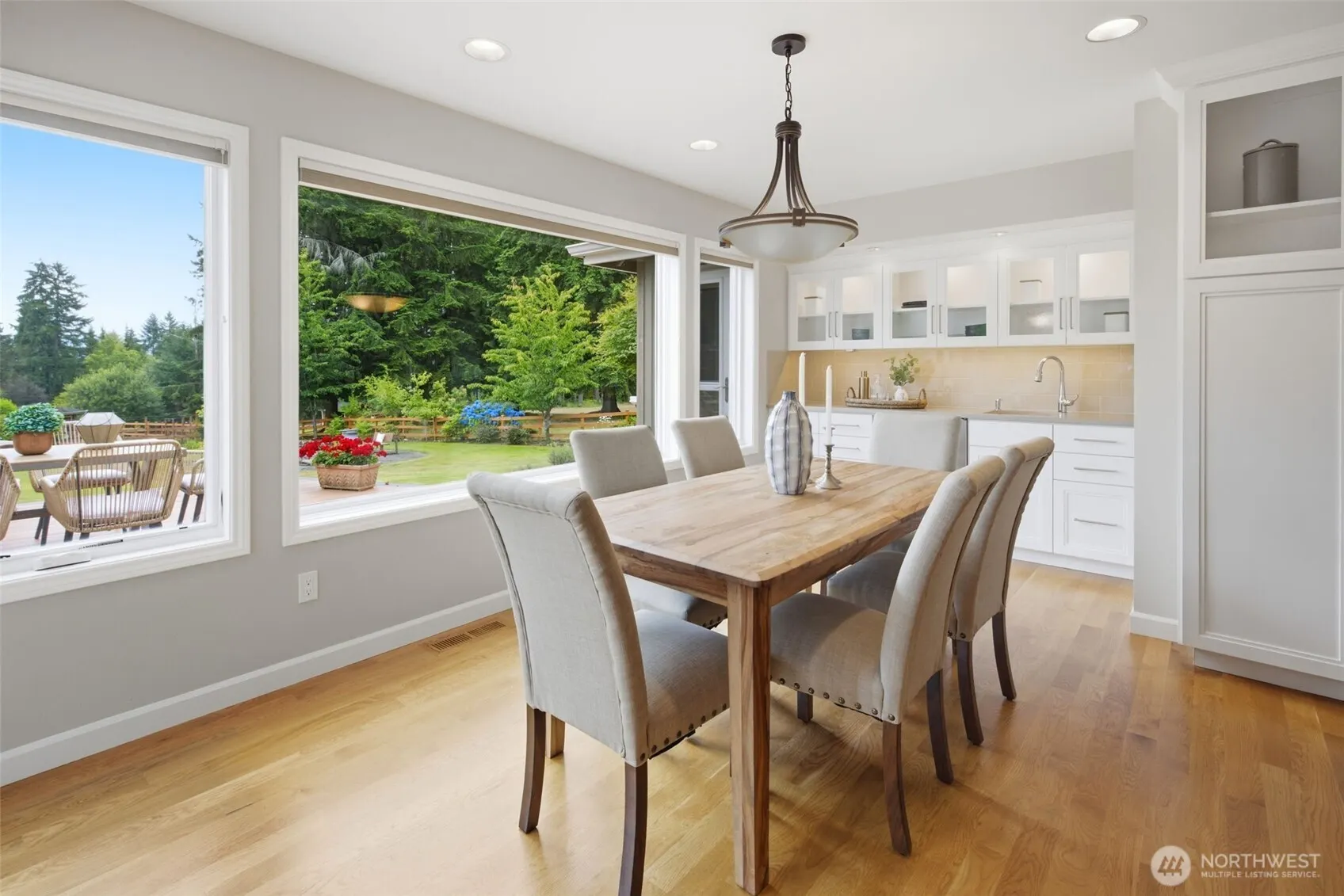 17633 NE 147th Street , Woodinville, WA 98072