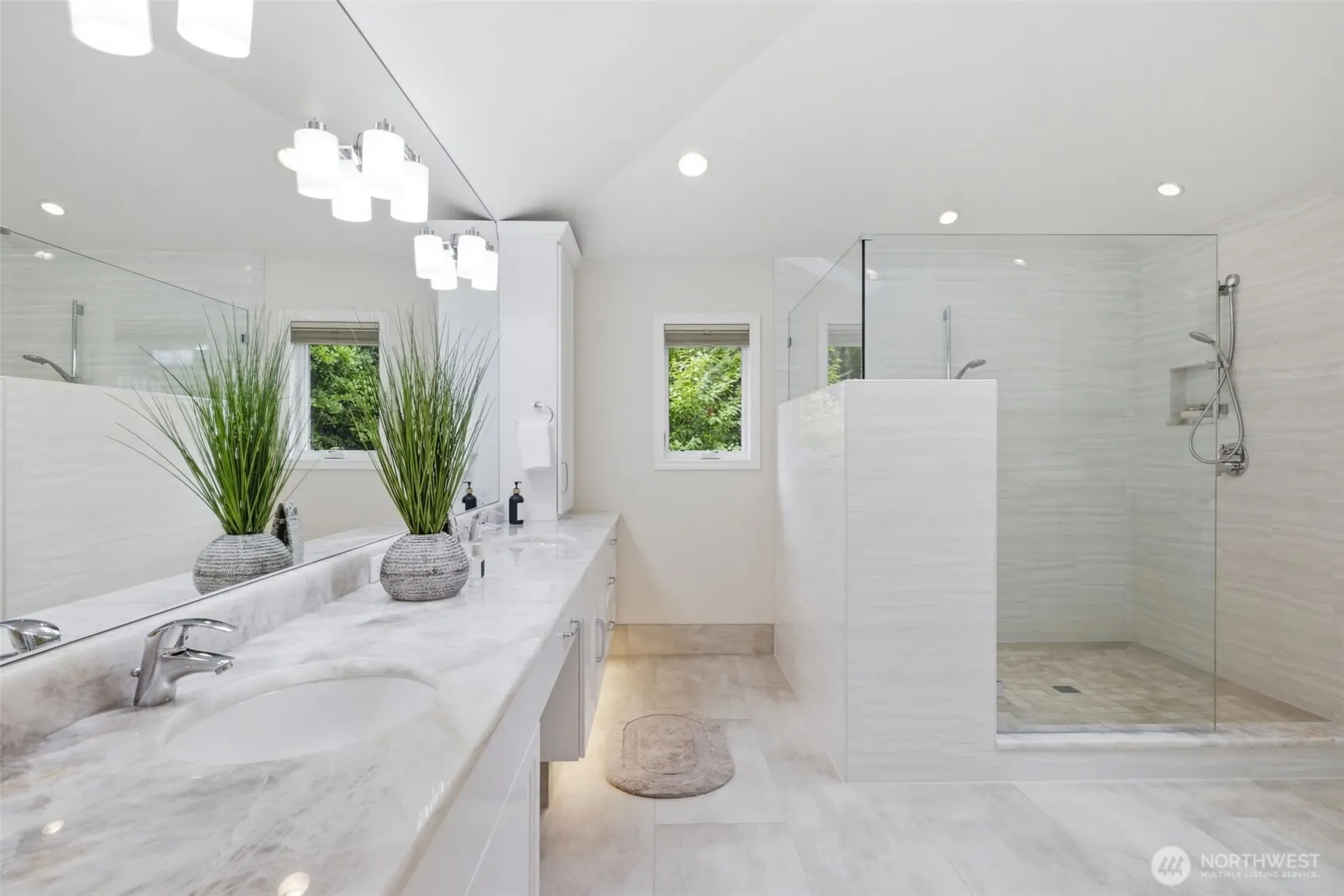 17633 NE 147th Street , Woodinville, WA 98072