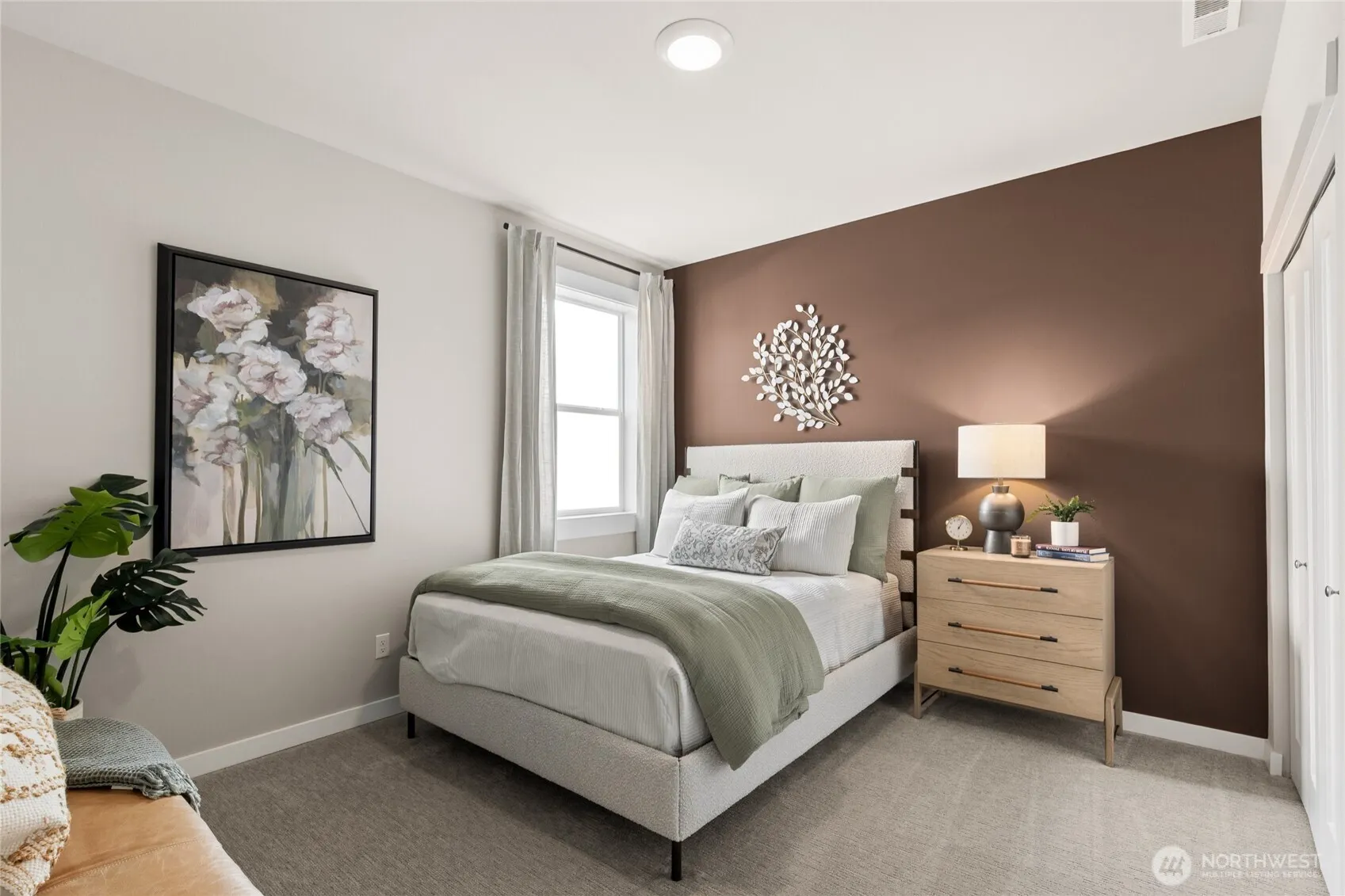 23699 SE 49th Street #22, Issaquah, WA 98029