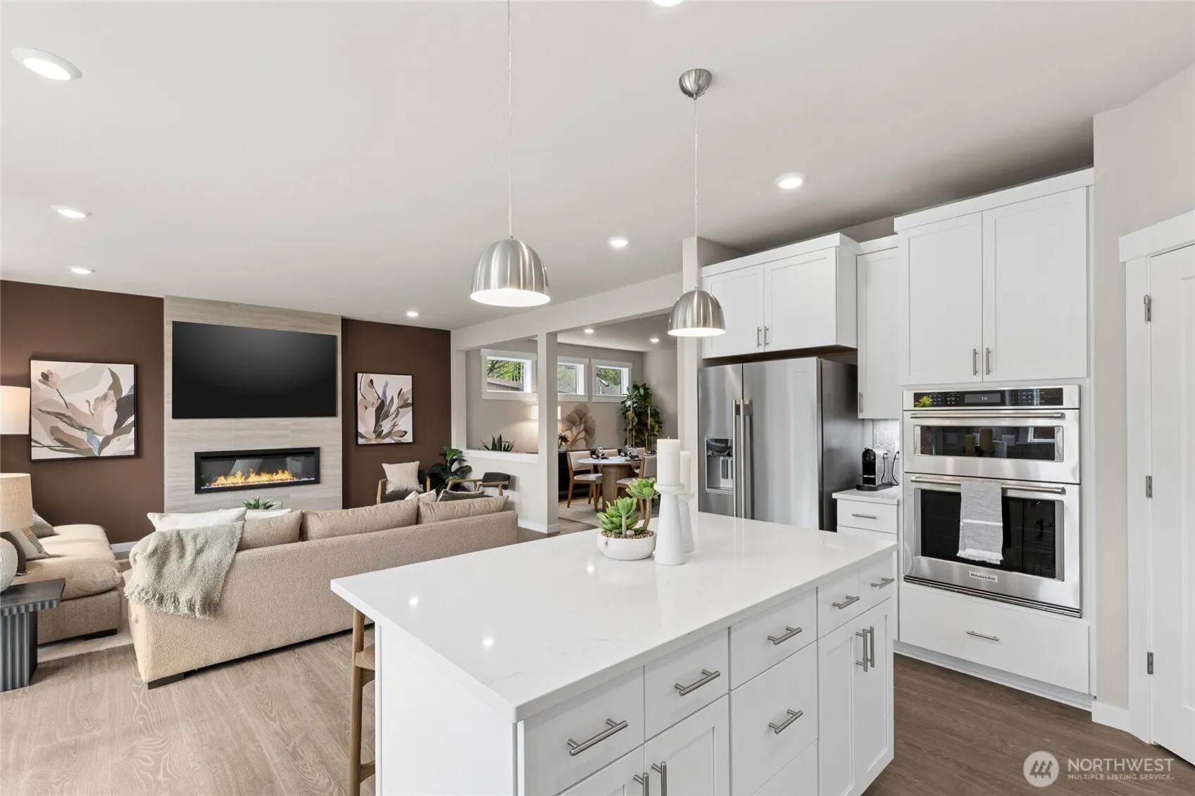 23699 SE 49th Street #22, Issaquah, WA 98029