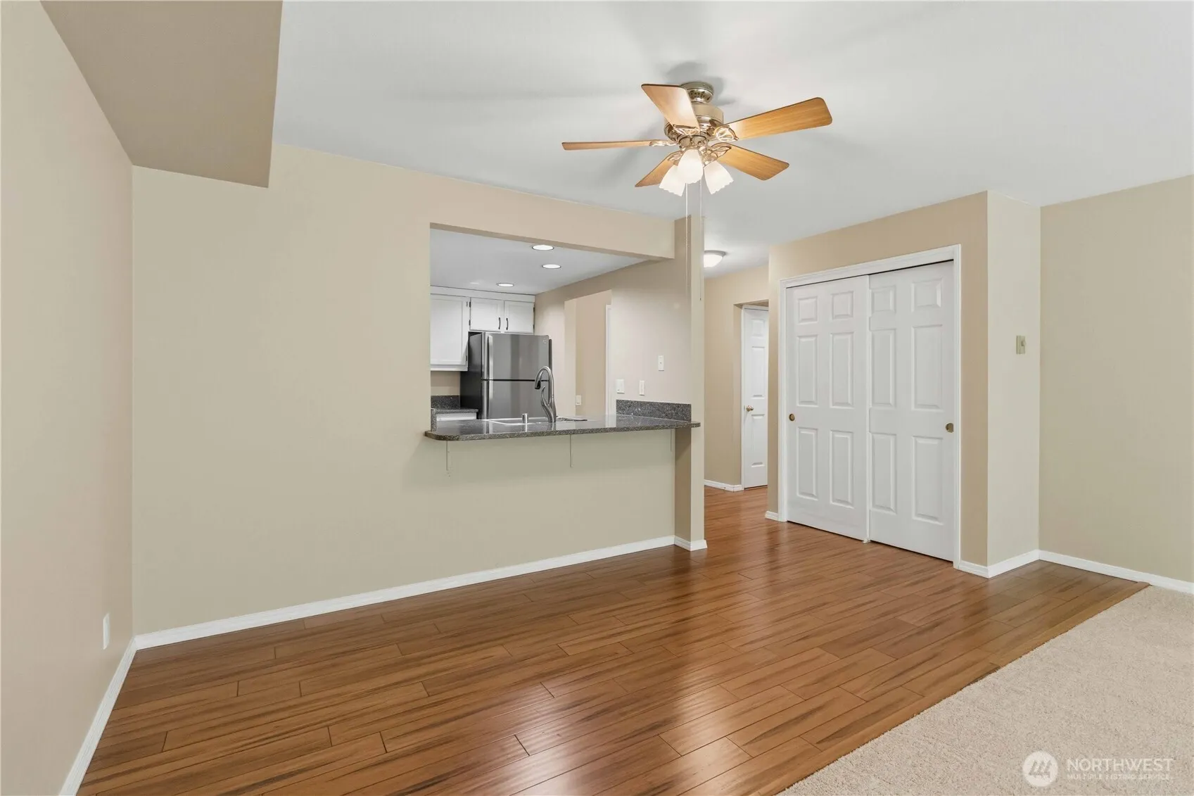 3941 226th Place SE #103, Issaquah, WA 98029