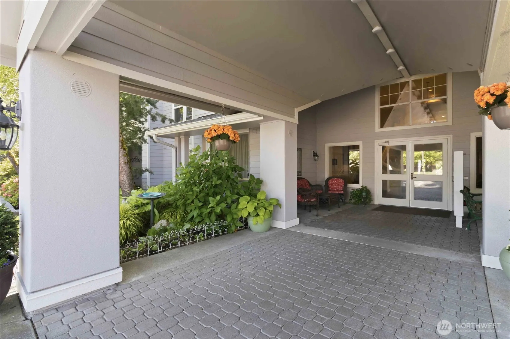 3941 226th Place SE #103, Issaquah, WA 98029