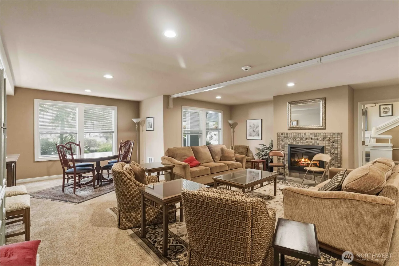 3941 226th Place SE #103, Issaquah, WA 98029