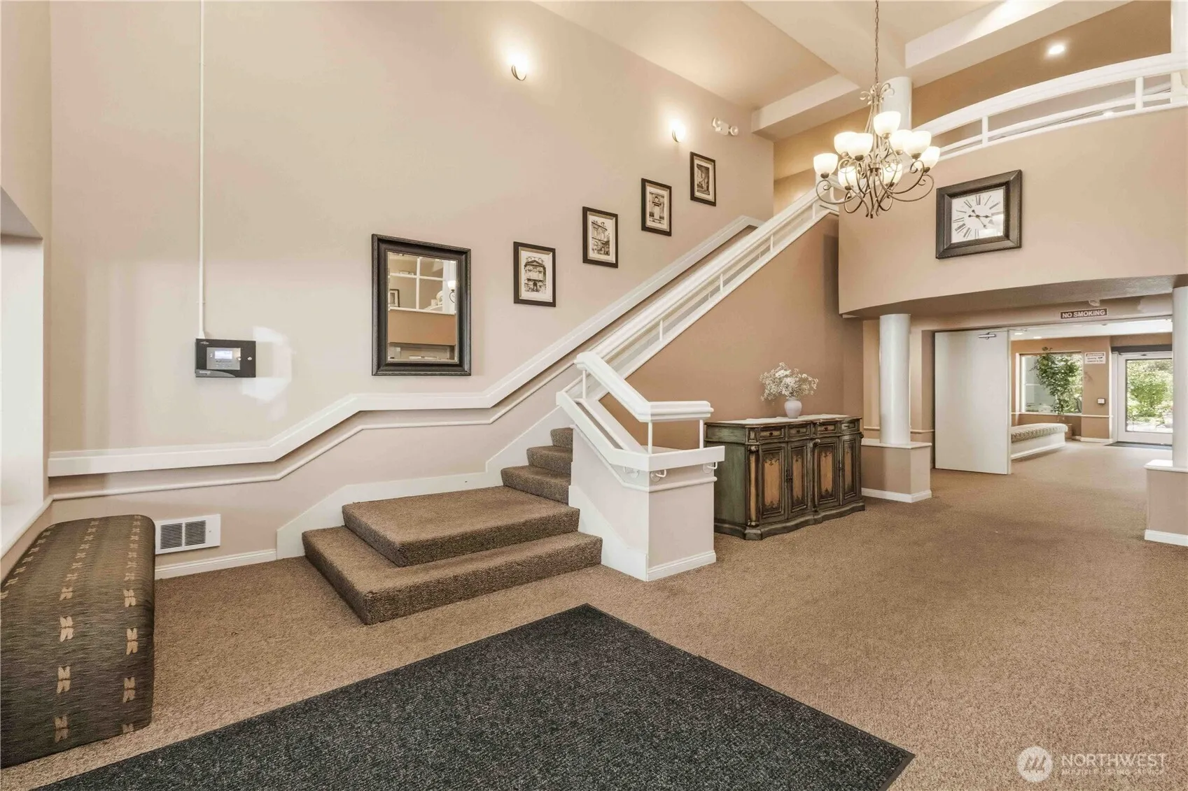 3941 226th Place SE #103, Issaquah, WA 98029