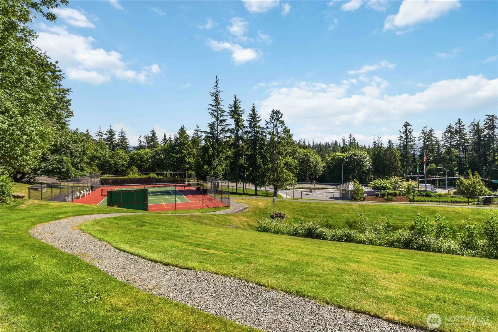 3941 226th Place SE #103, Issaquah, WA 98029