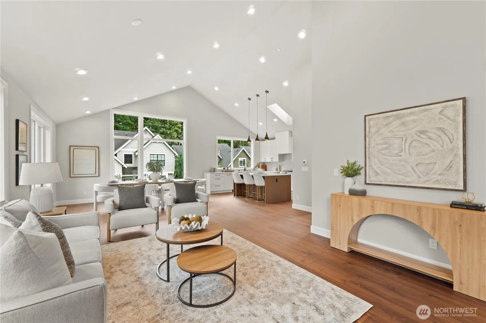 529 SE Bush Street #B, Issaquah, WA 98027