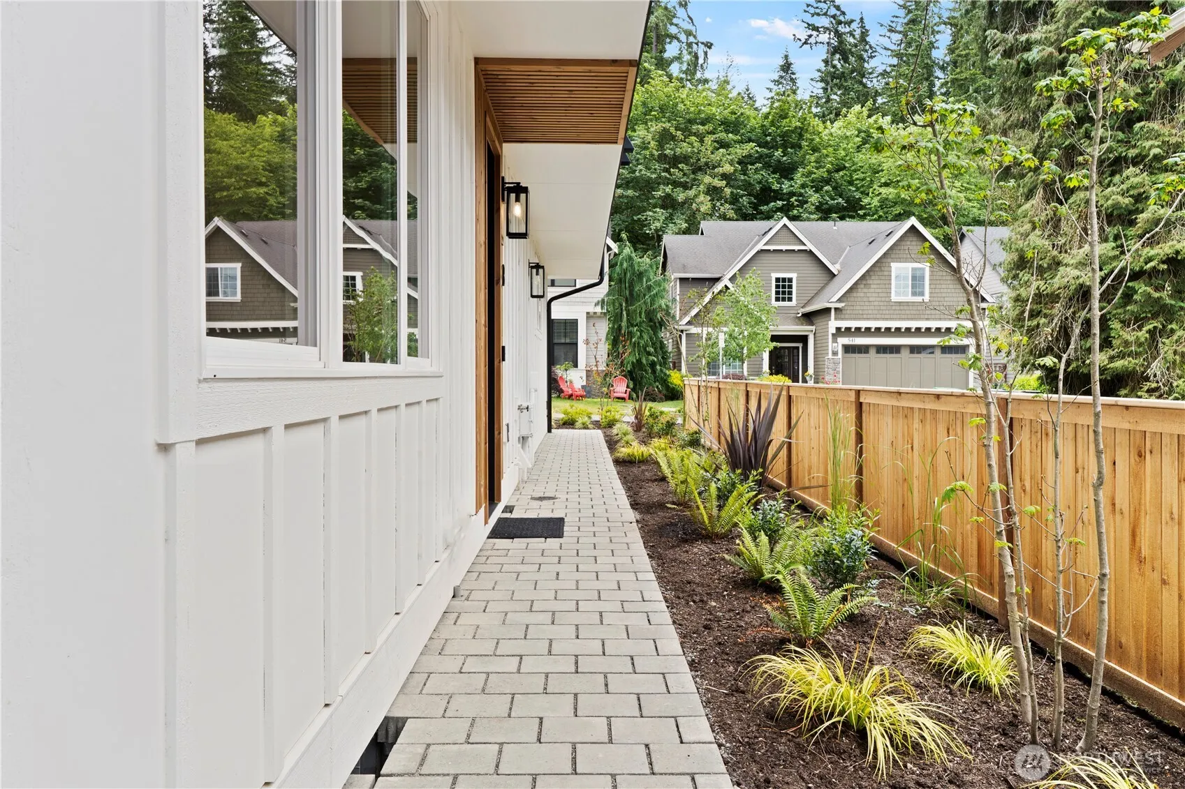 529 SE Bush Street #B, Issaquah, WA 98027