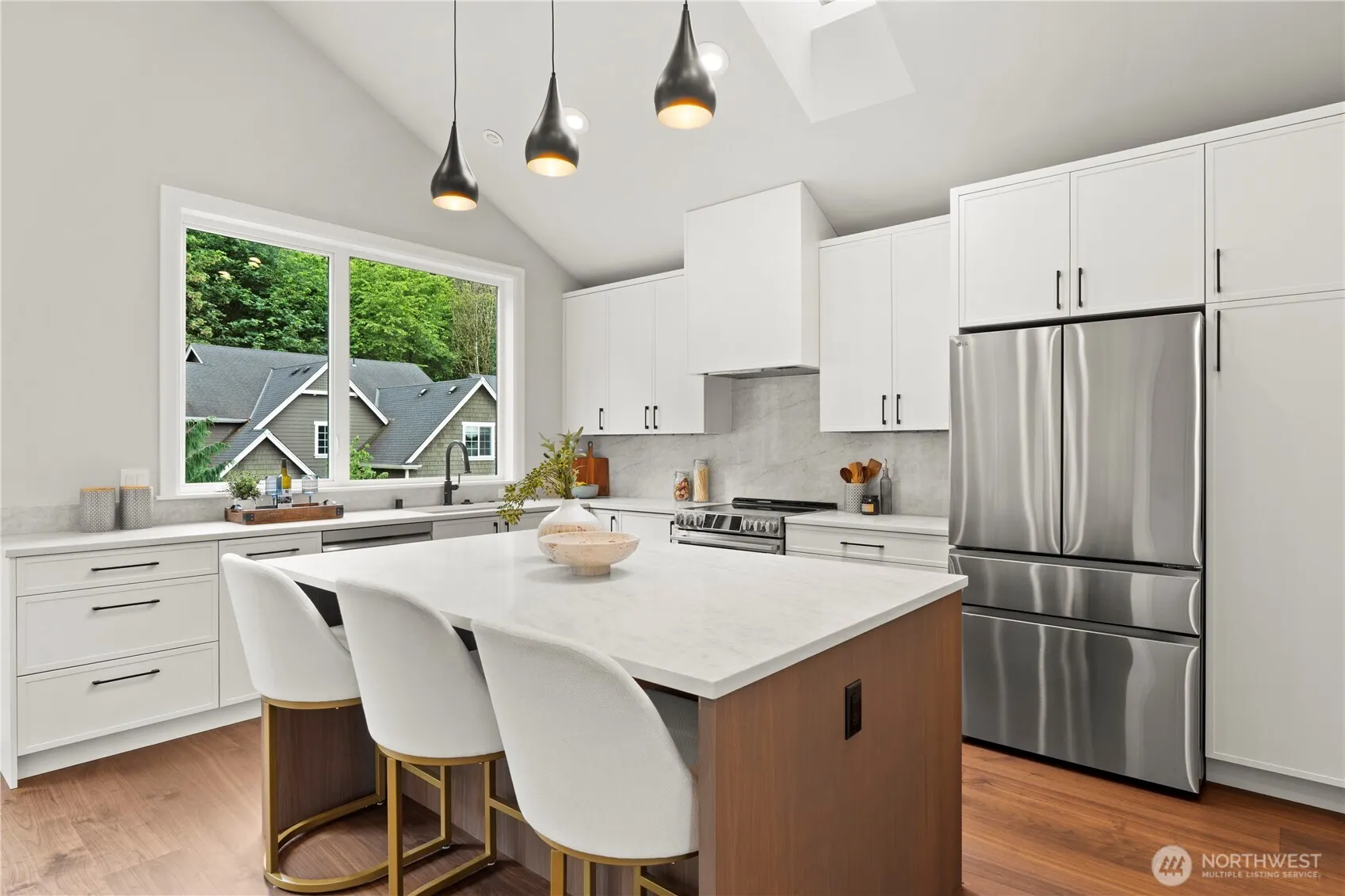 529 SE Bush Street #B, Issaquah, WA 98027