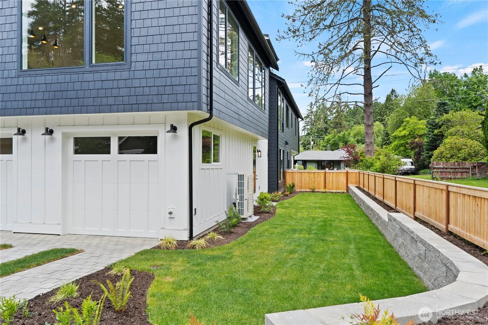 529 SE Bush Street #B, Issaquah, WA 98027