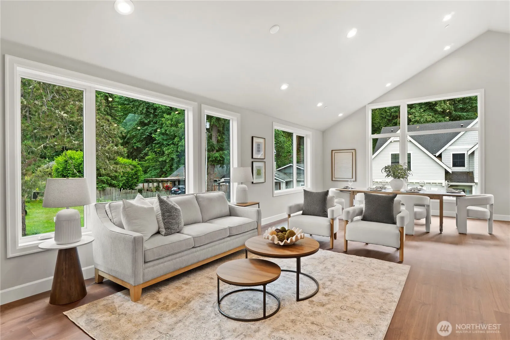 529 SE Bush Street #B, Issaquah, WA 98027