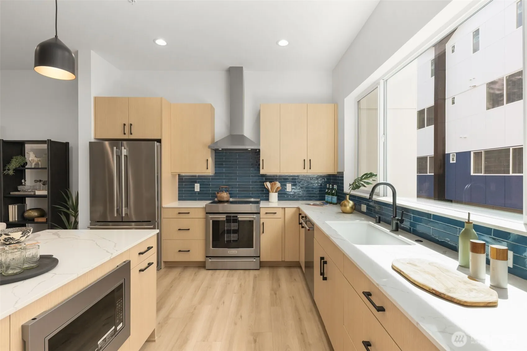 16015 SE 31st Lane , Bellevue, WA 98008