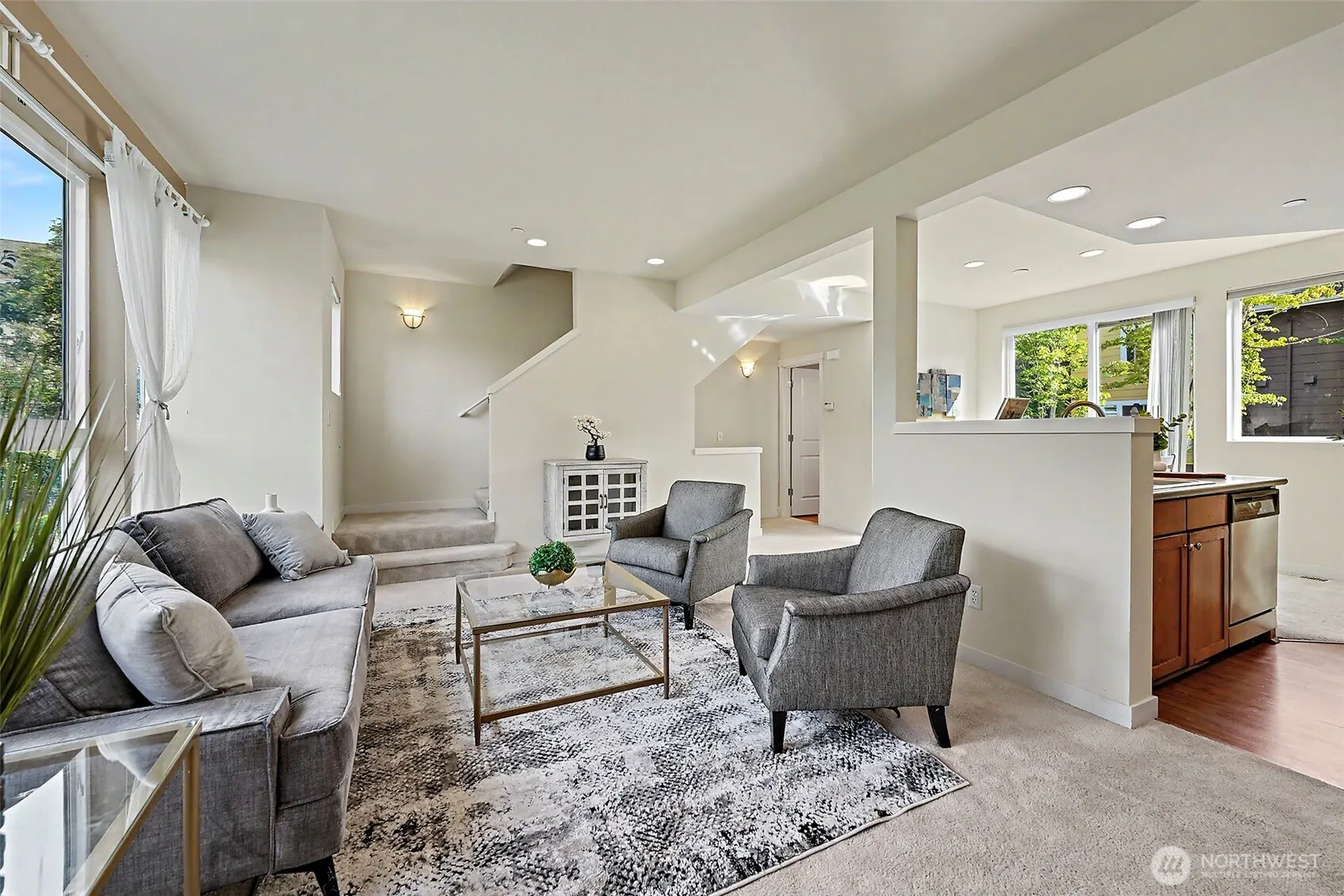 1748 24th Avenue NE, Issaquah, WA 98029