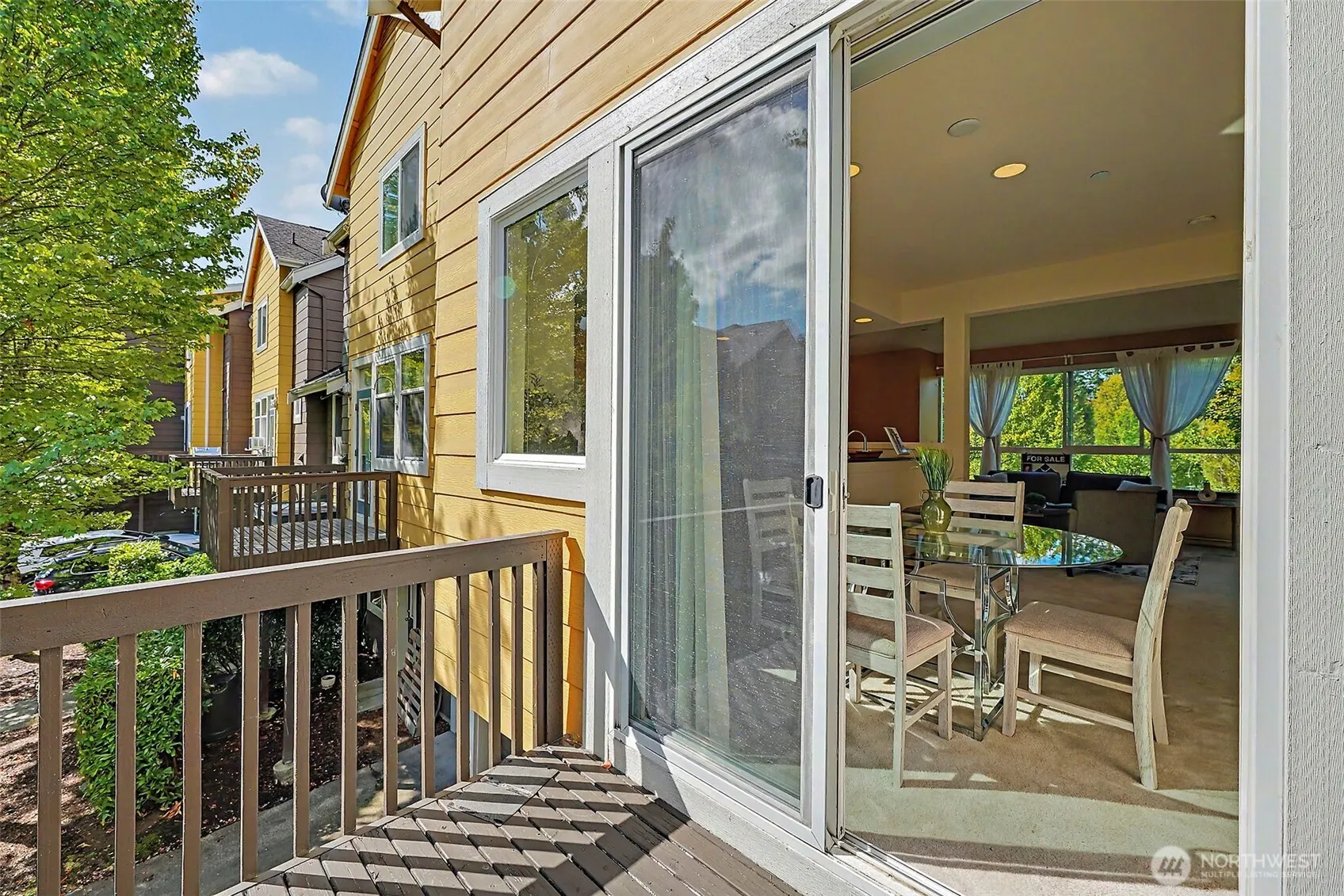 1748 24th Avenue NE, Issaquah, WA 98029