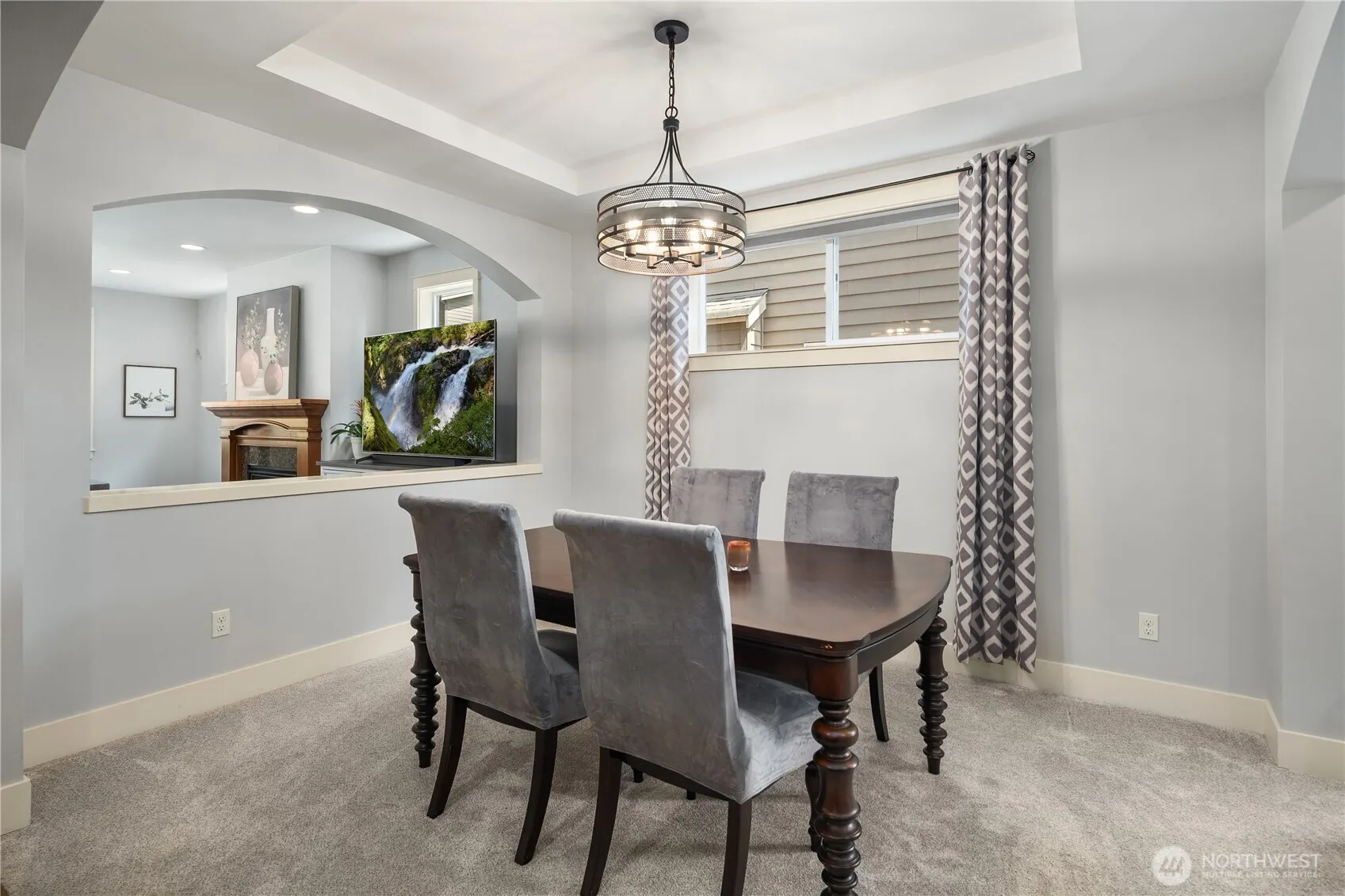 24816 SE 17th Place , Sammamish, WA 98075