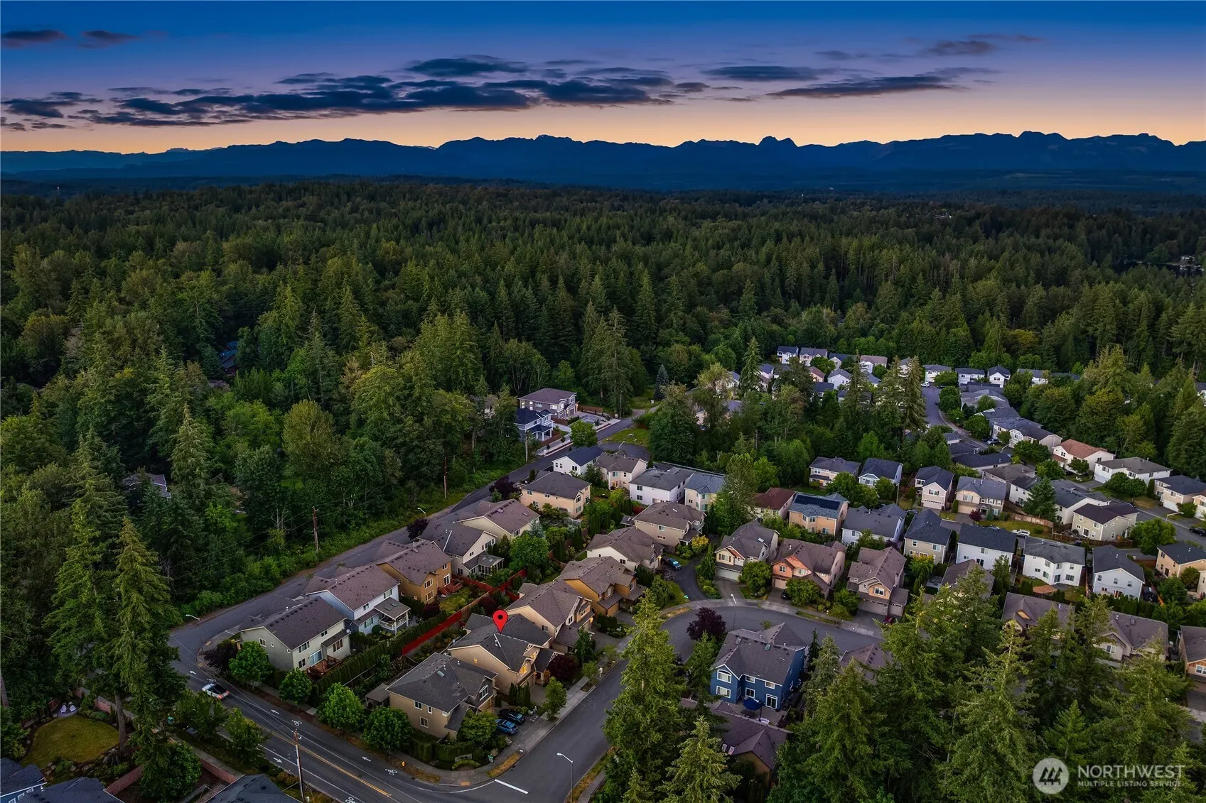 24816 SE 17th Place , Sammamish, WA 98075