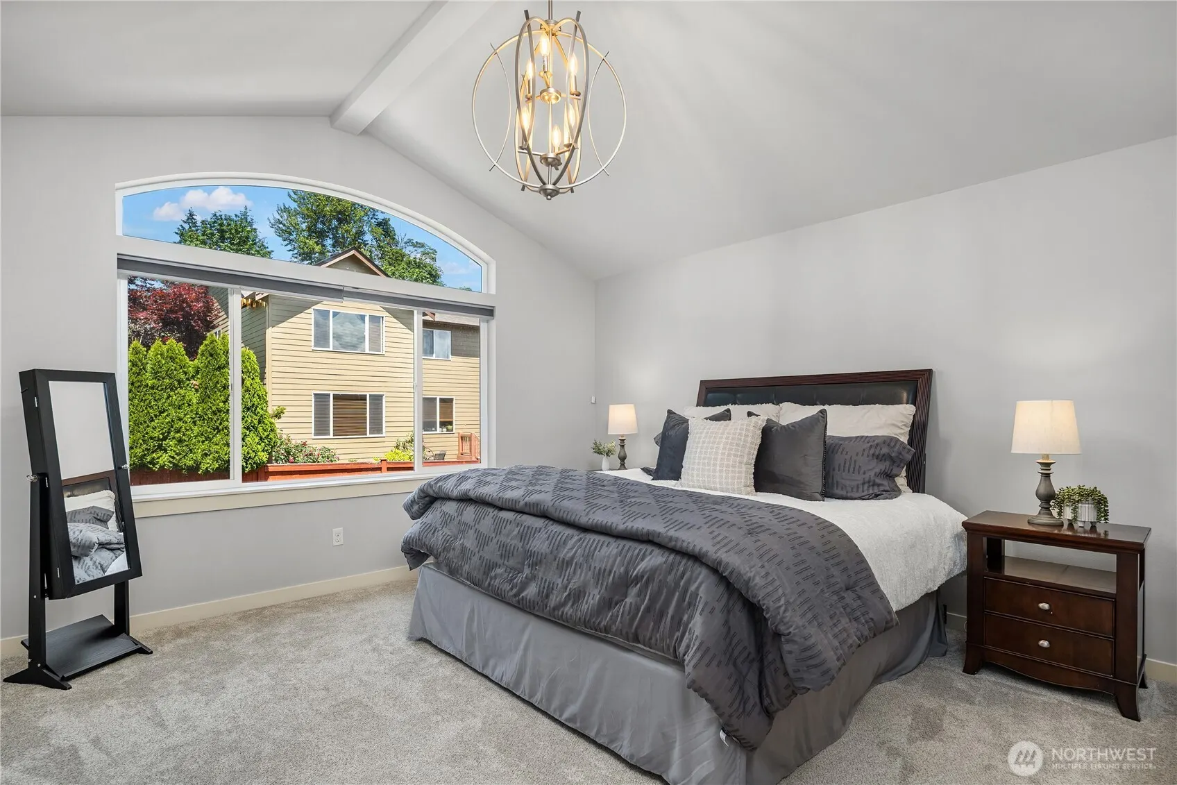 24816 SE 17th Place , Sammamish, WA 98075